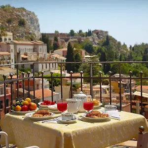 https://isabella.taorminaitalyhotels.com